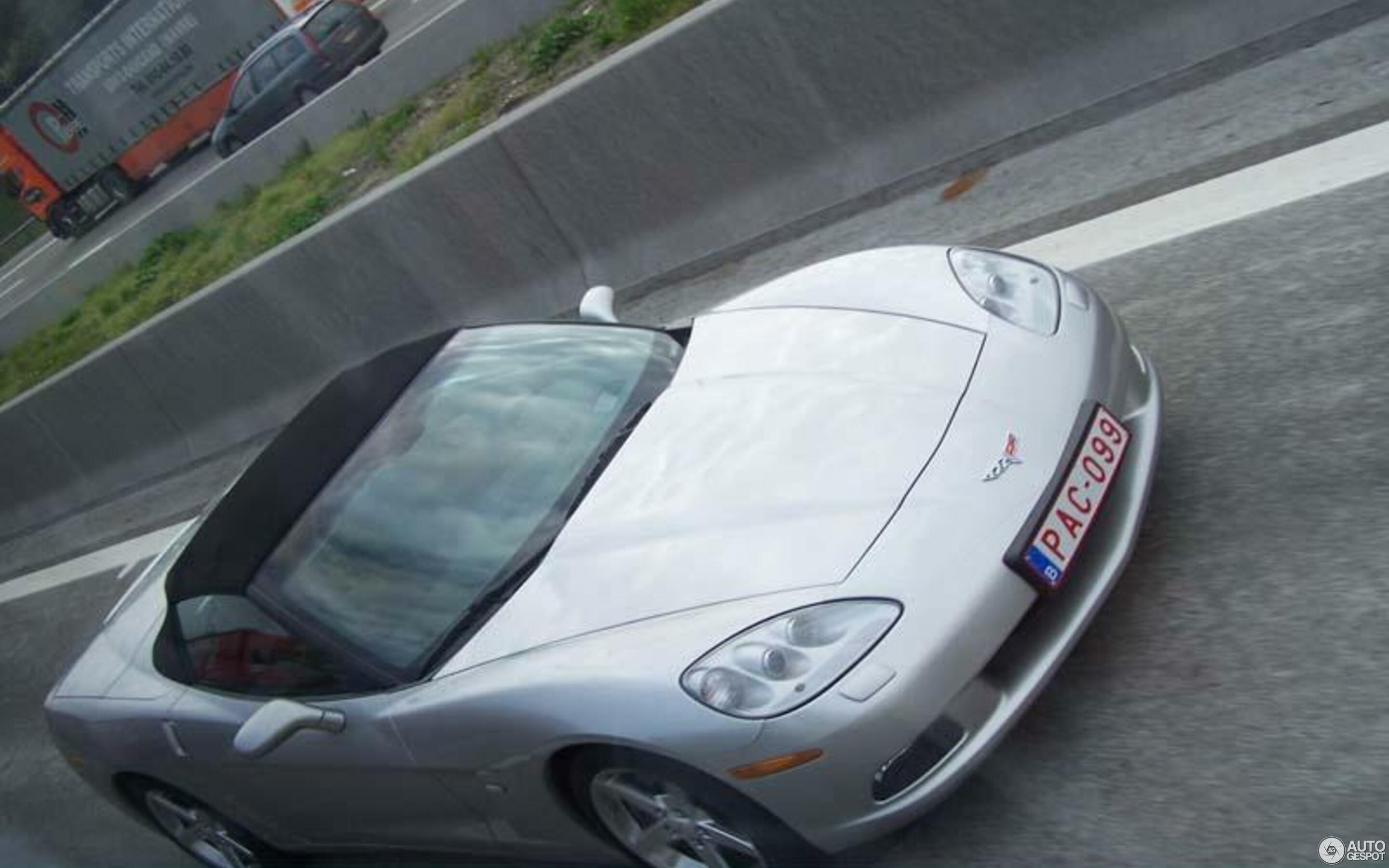 Chevrolet Corvette C6 Convertible