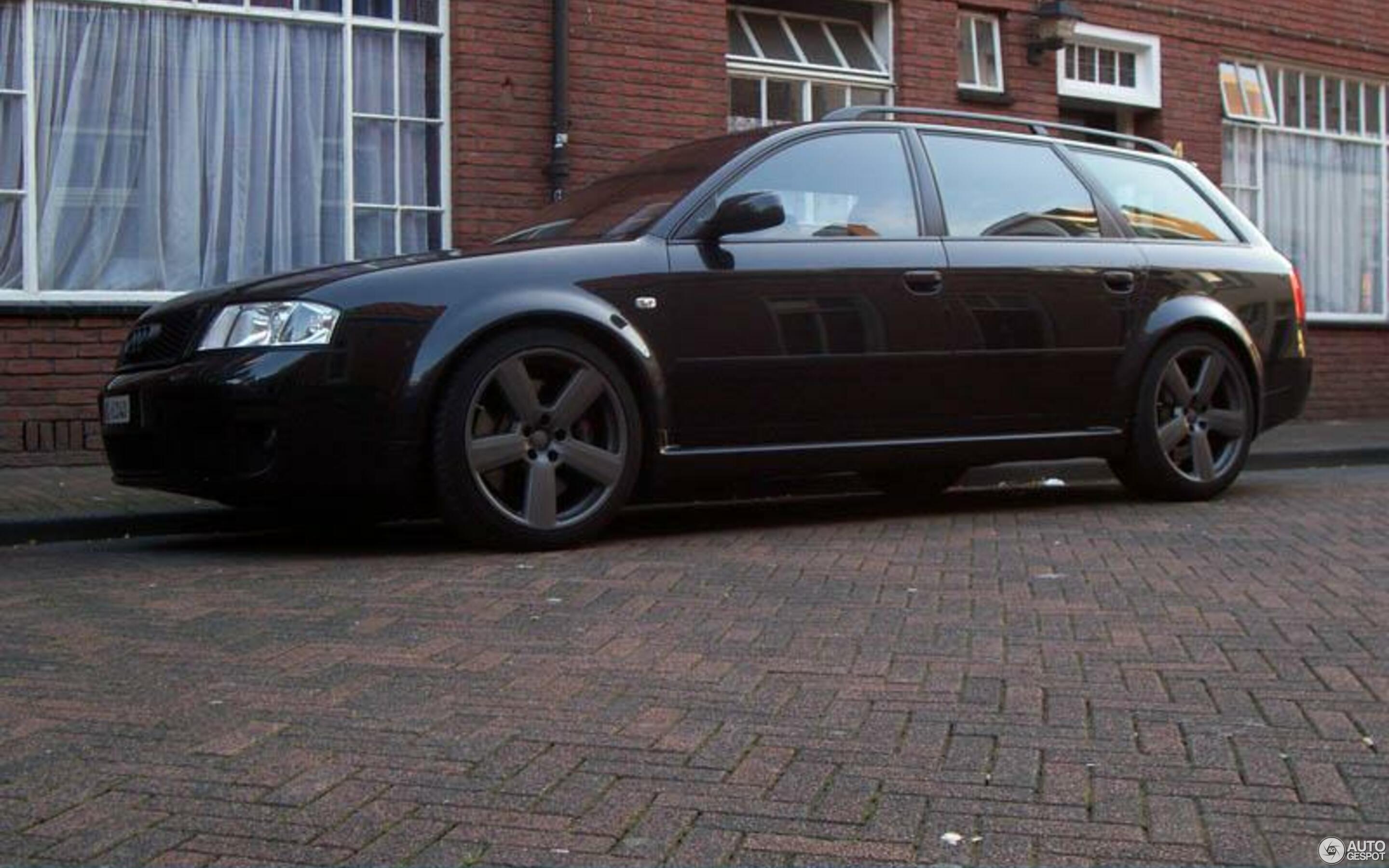 Audi RS6 Plus Avant C5