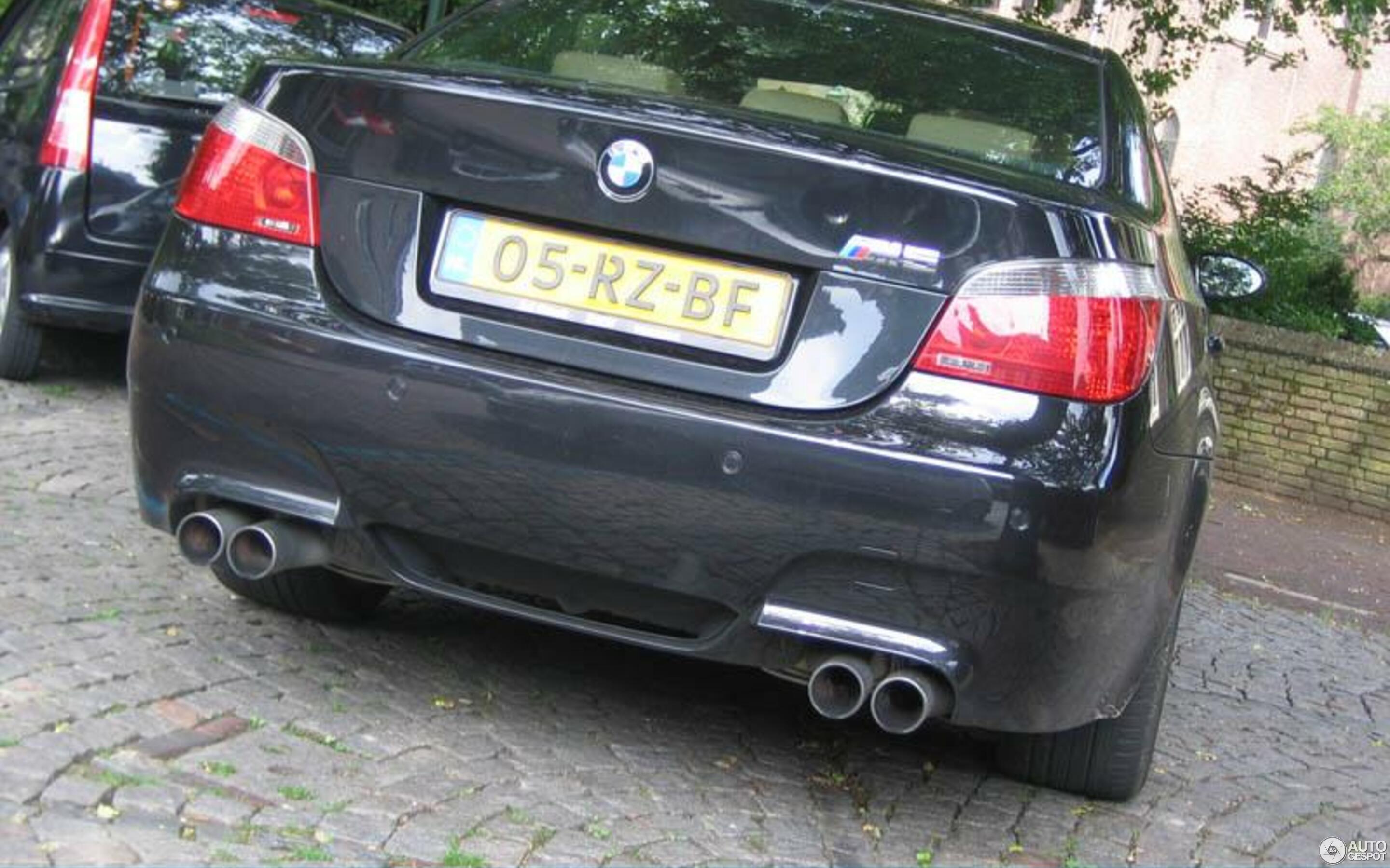 BMW M5 E60 2005