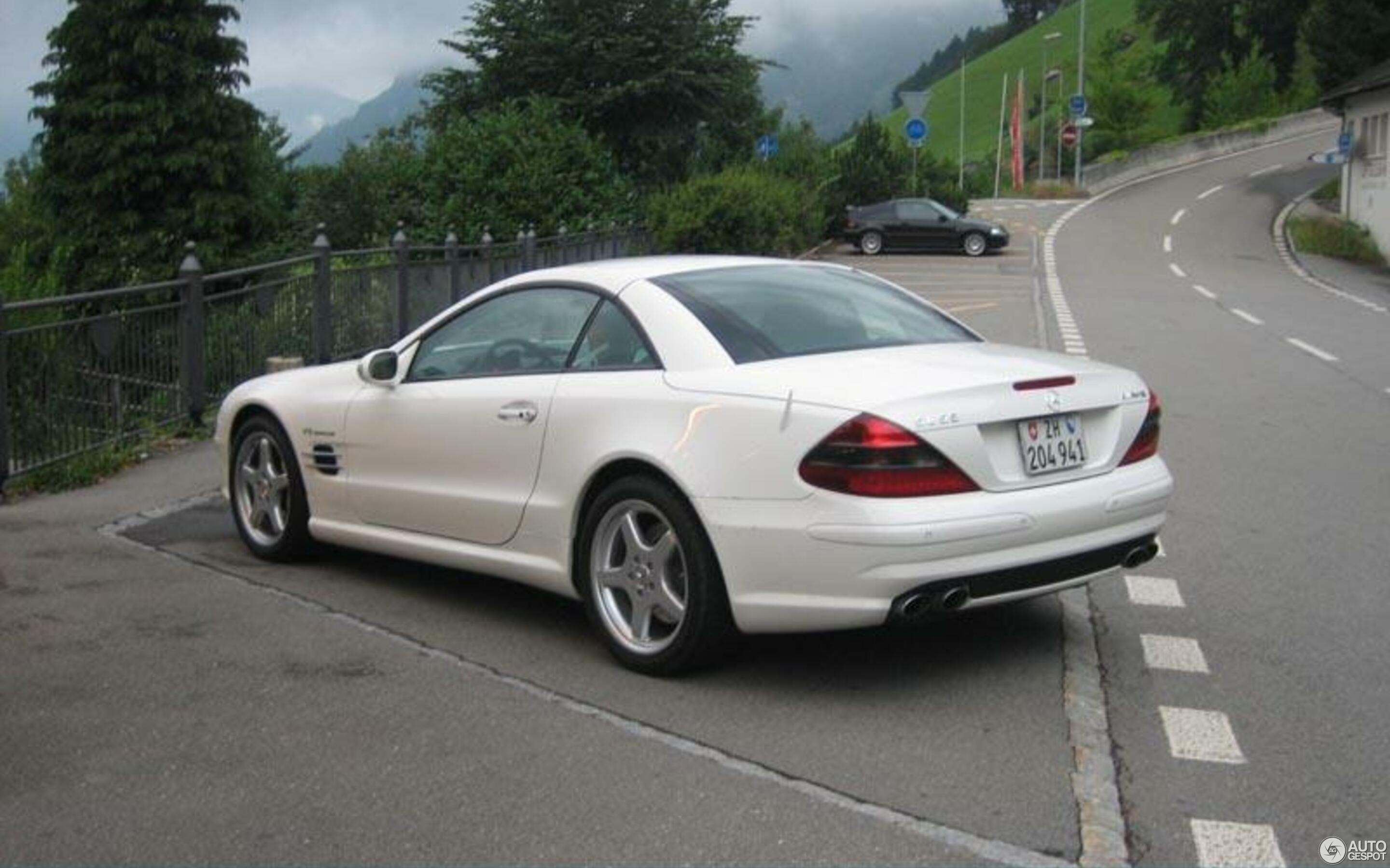 Mercedes-Benz SL 55 AMG R230