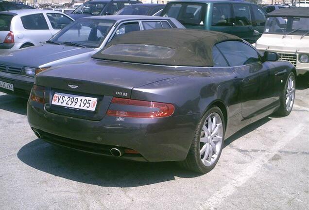 Aston Martin DB9 Volante