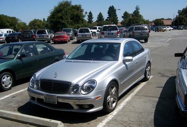 Mercedes-Benz E 55 AMG