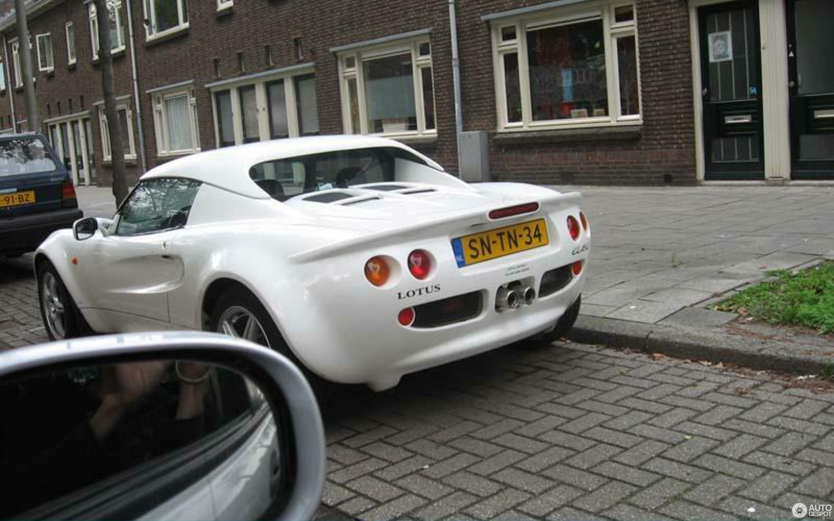 Lotus Elise S1