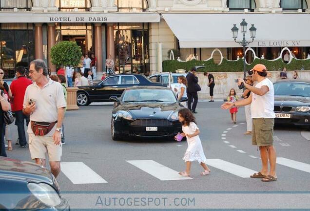 Aston Martin DB9