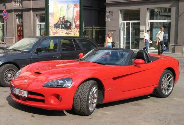 Dodge Viper SRT-10 Roadster 2003