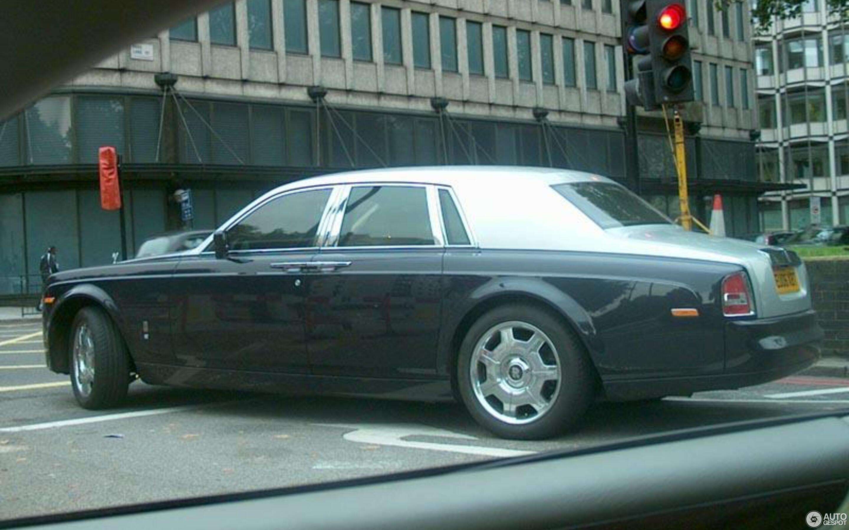 Rolls-Royce Phantom