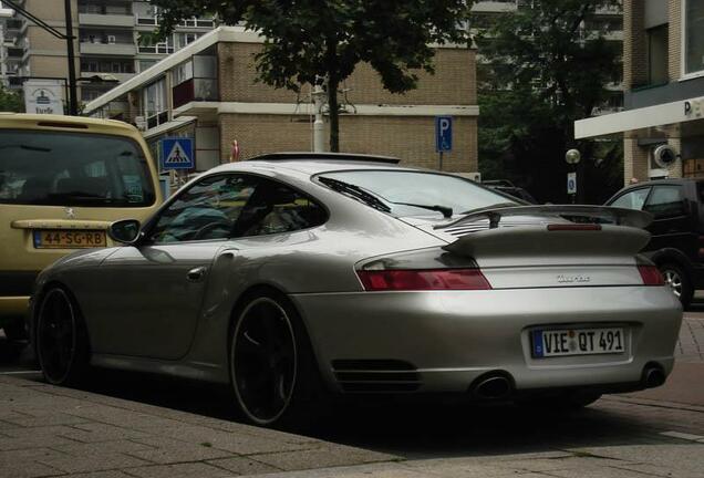 Porsche 996 Turbo