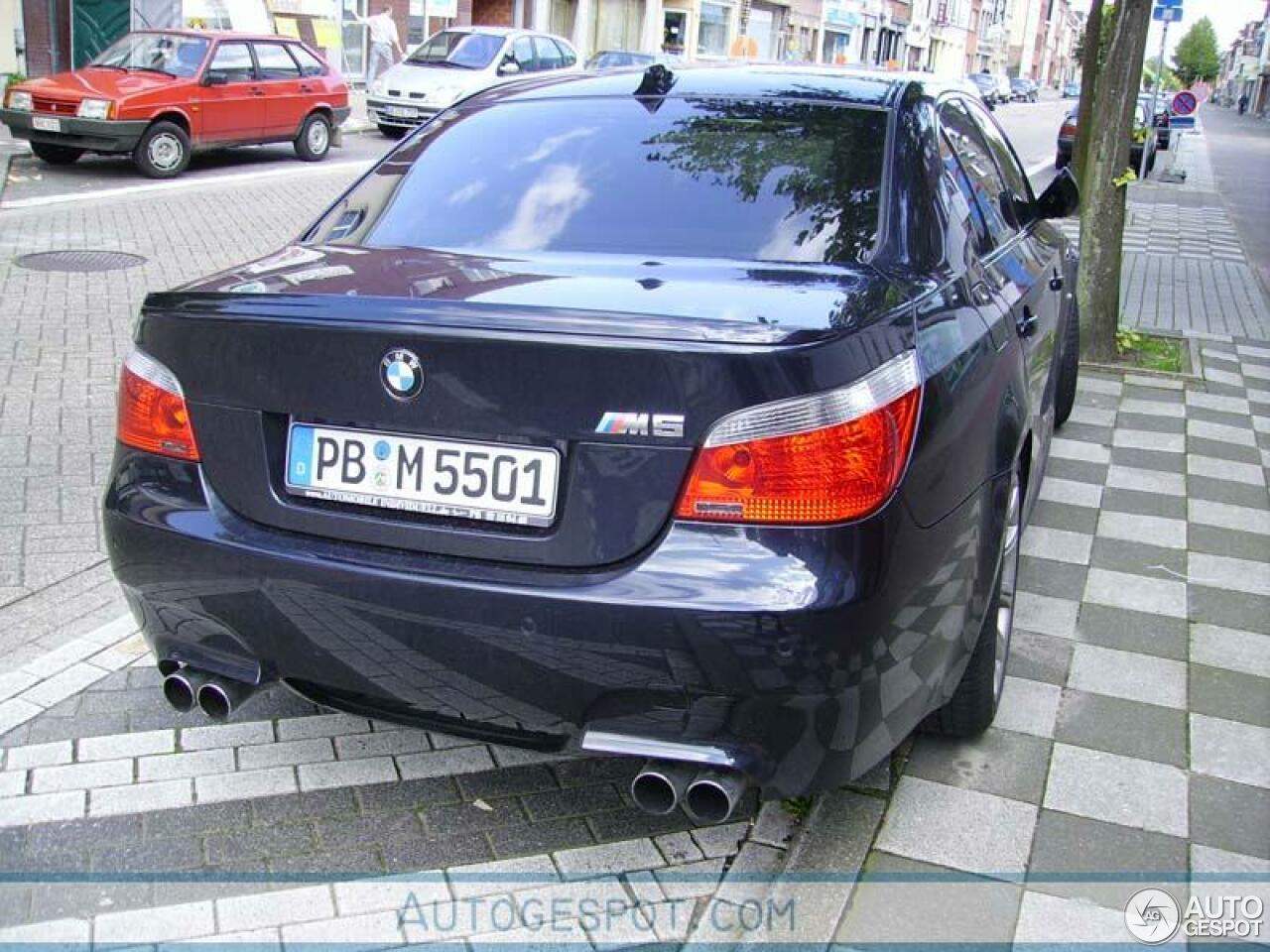 BMW M5 E60 2005