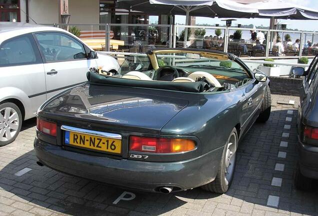 Aston Martin DB7 Volante