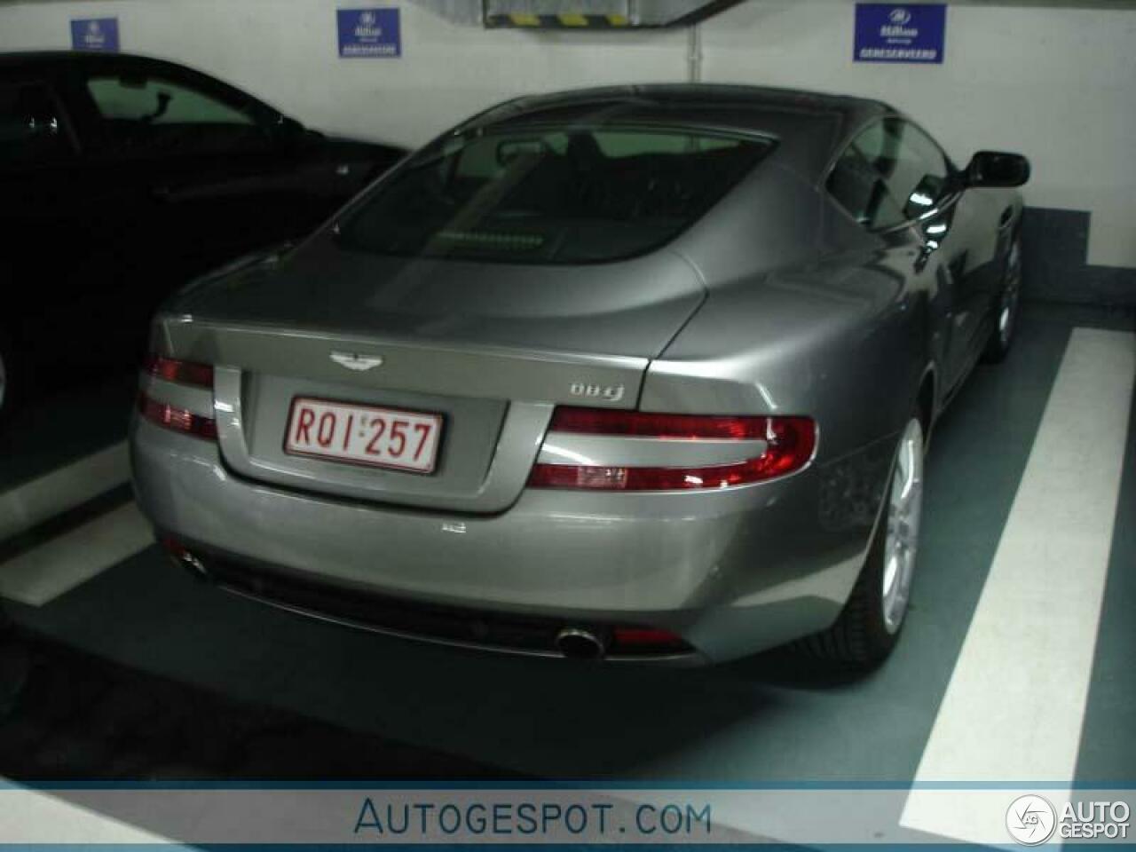 Aston Martin DB9