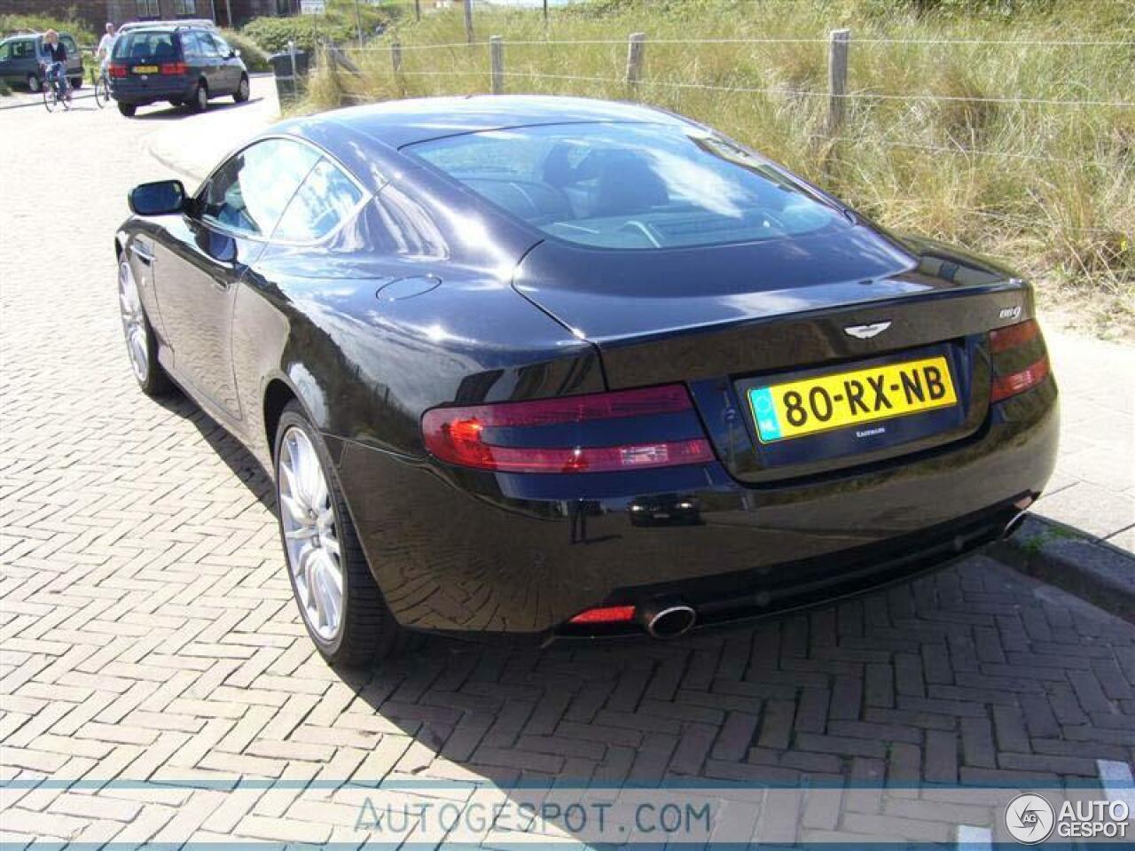 Aston Martin DB9