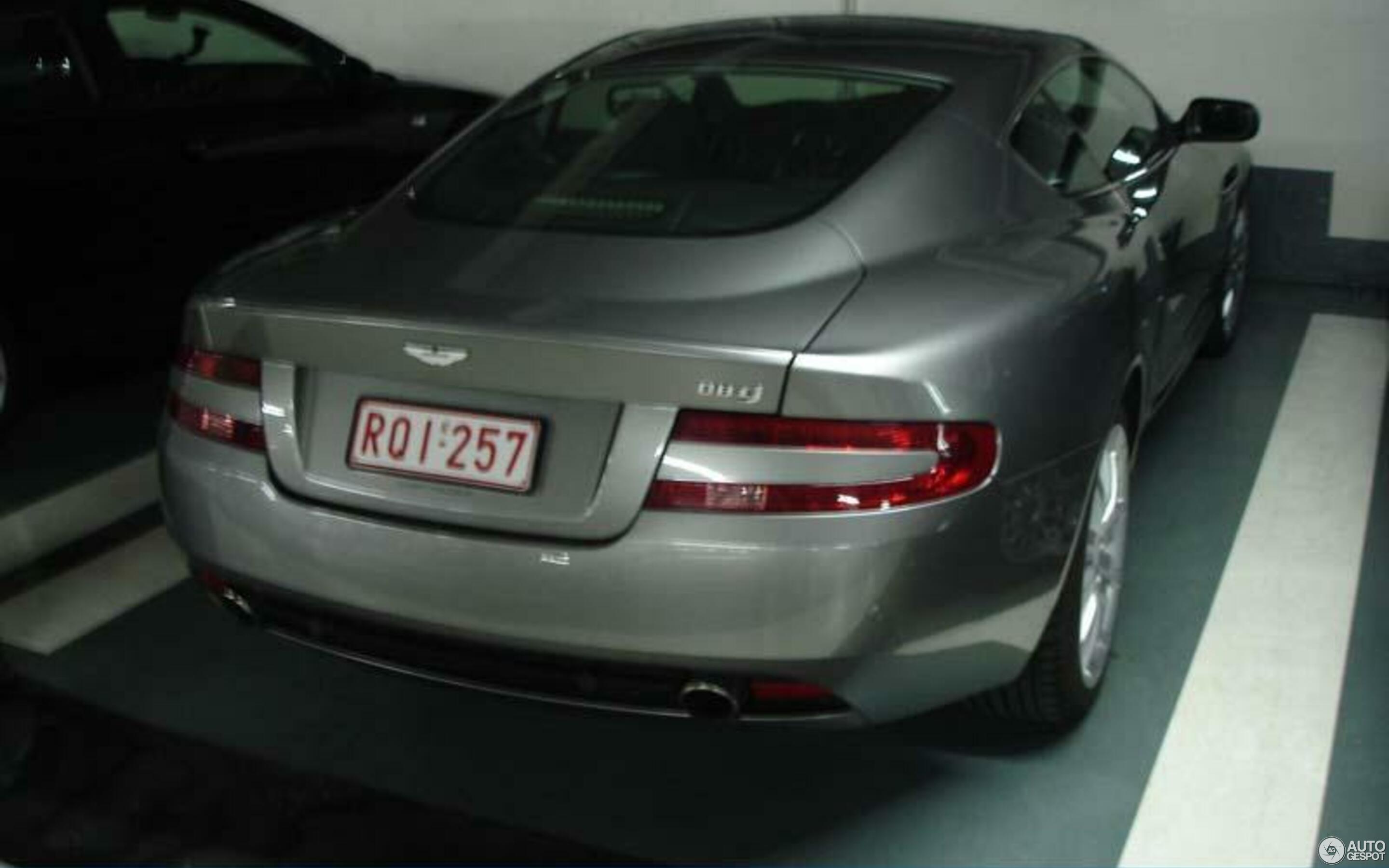 Aston Martin DB9