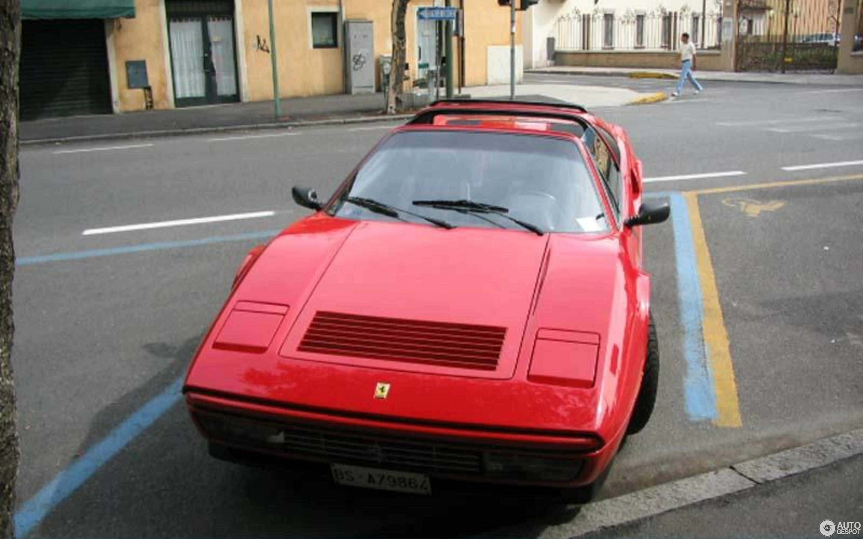 Ferrari GTS Turbo