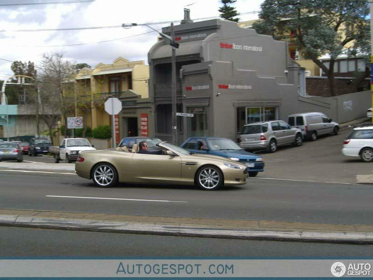 Aston Martin DB9 Volante