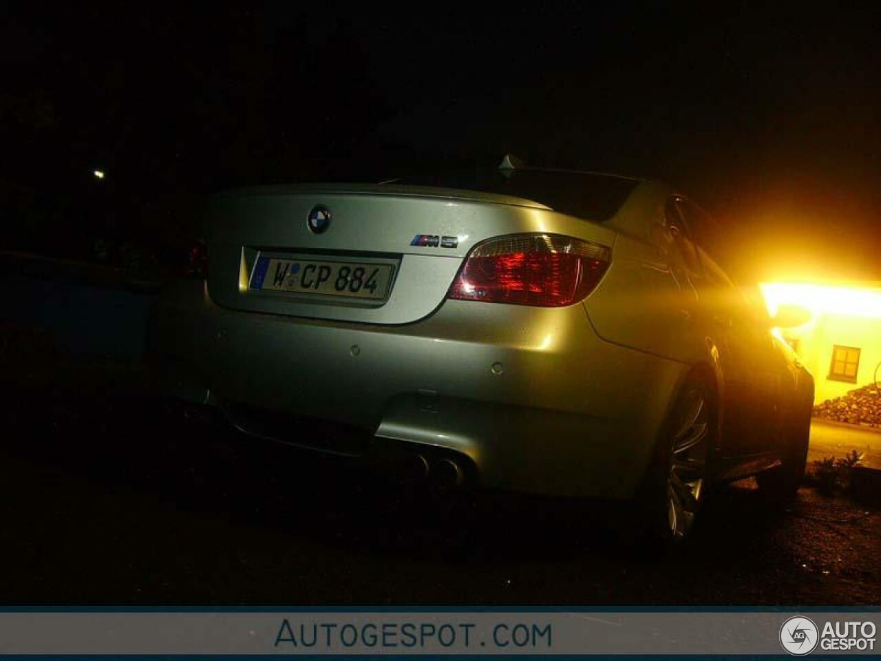 BMW M5 E60 2005