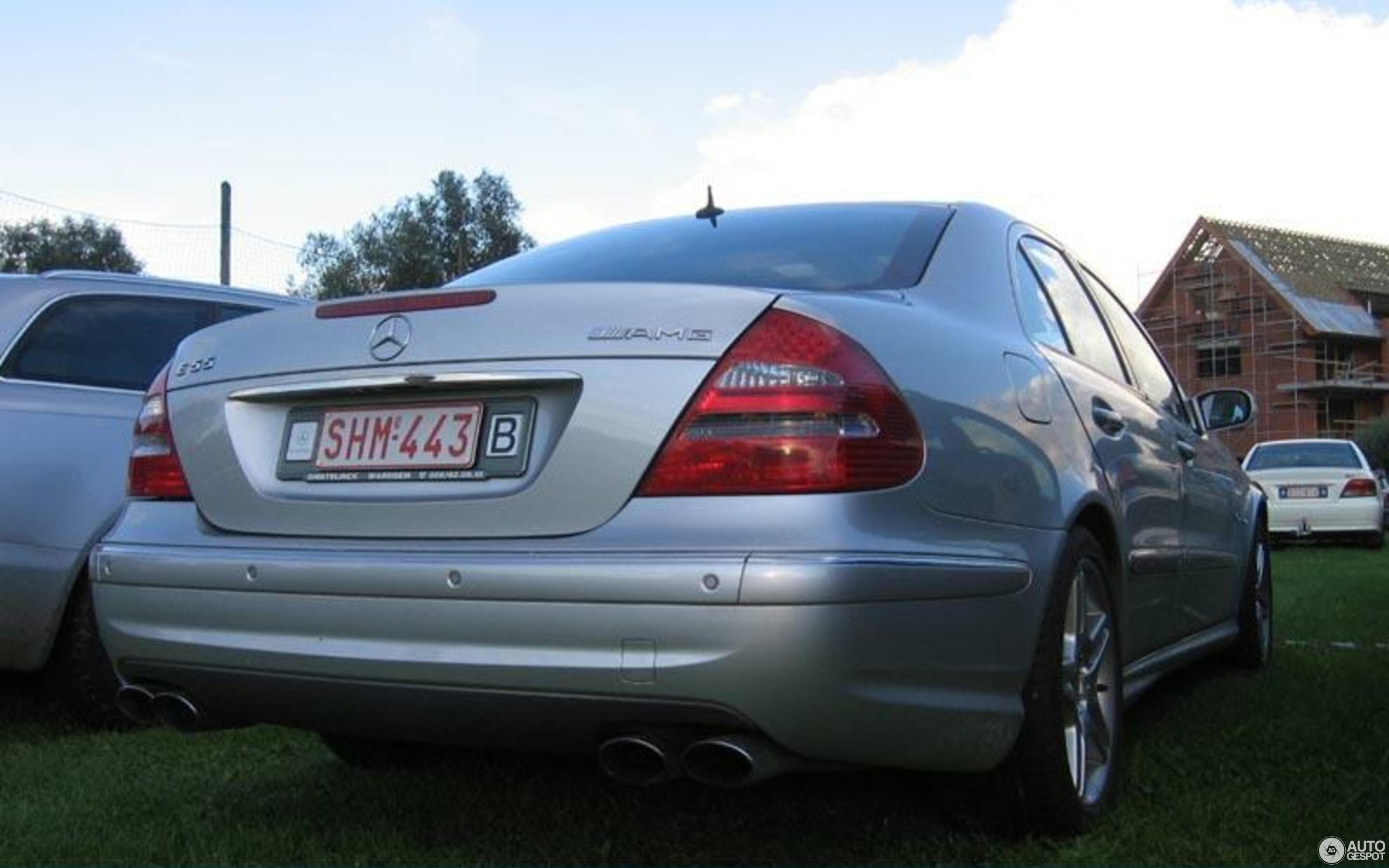 Mercedes-Benz E 55 AMG