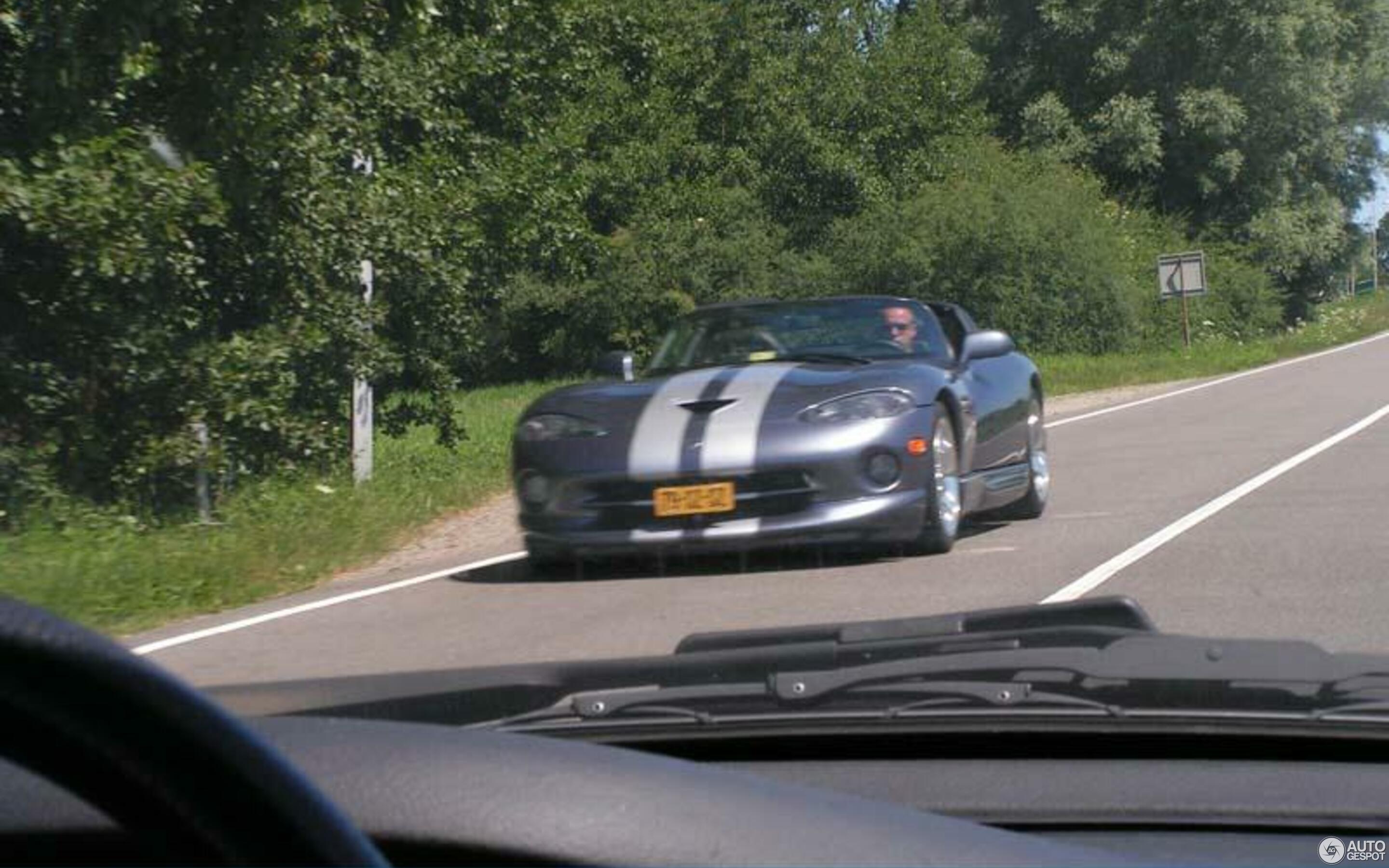 Dodge Viper RT/10 1996