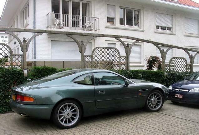 Aston Martin DB7