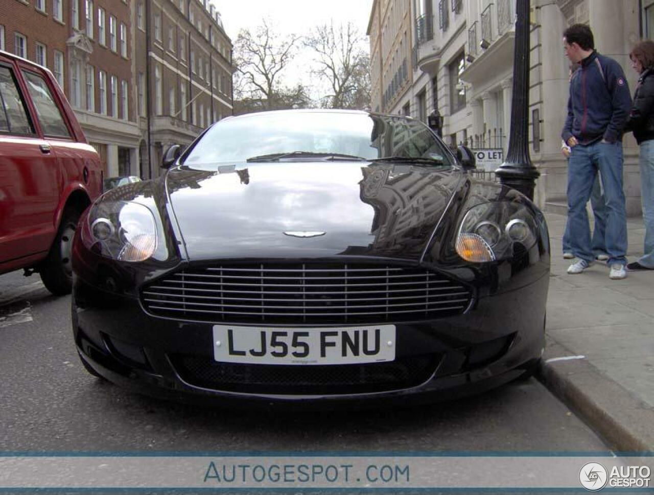 Aston Martin DB9