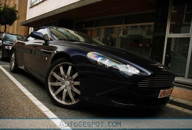 Aston Martin DB9 Volante