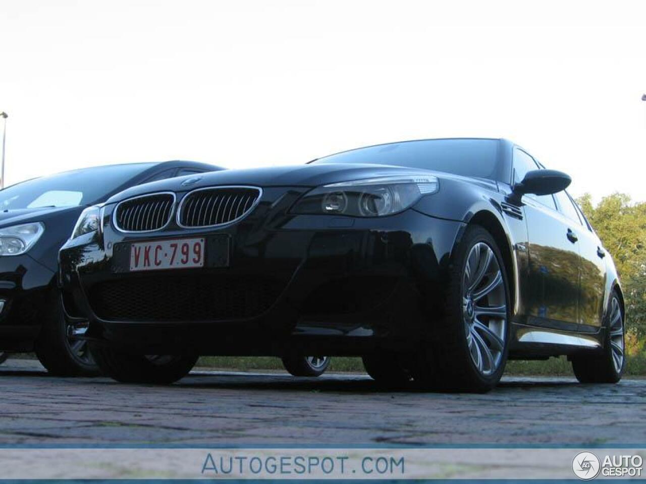 BMW M5 E60 2005