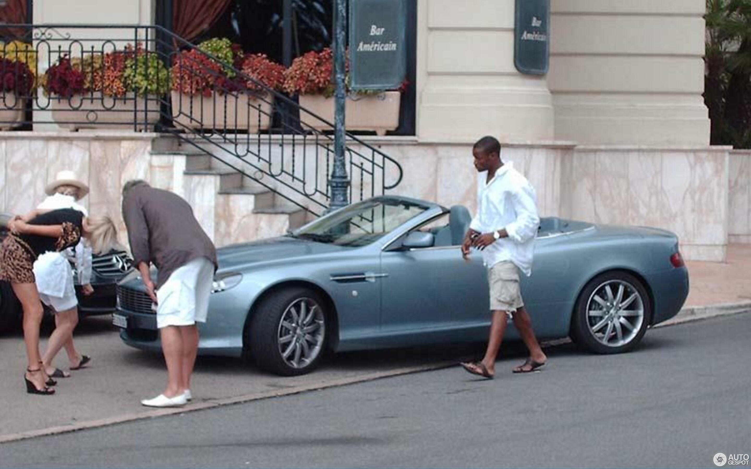 Aston Martin DB9 Volante