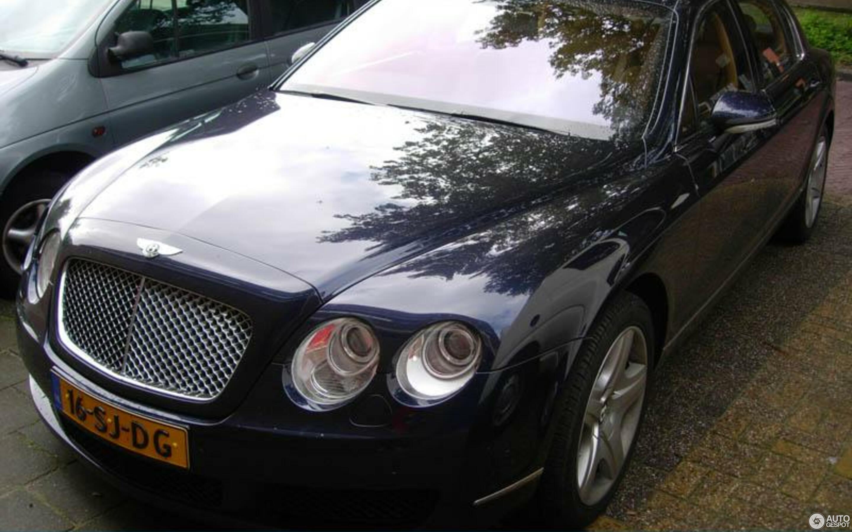 Bentley Continental Flying Spur