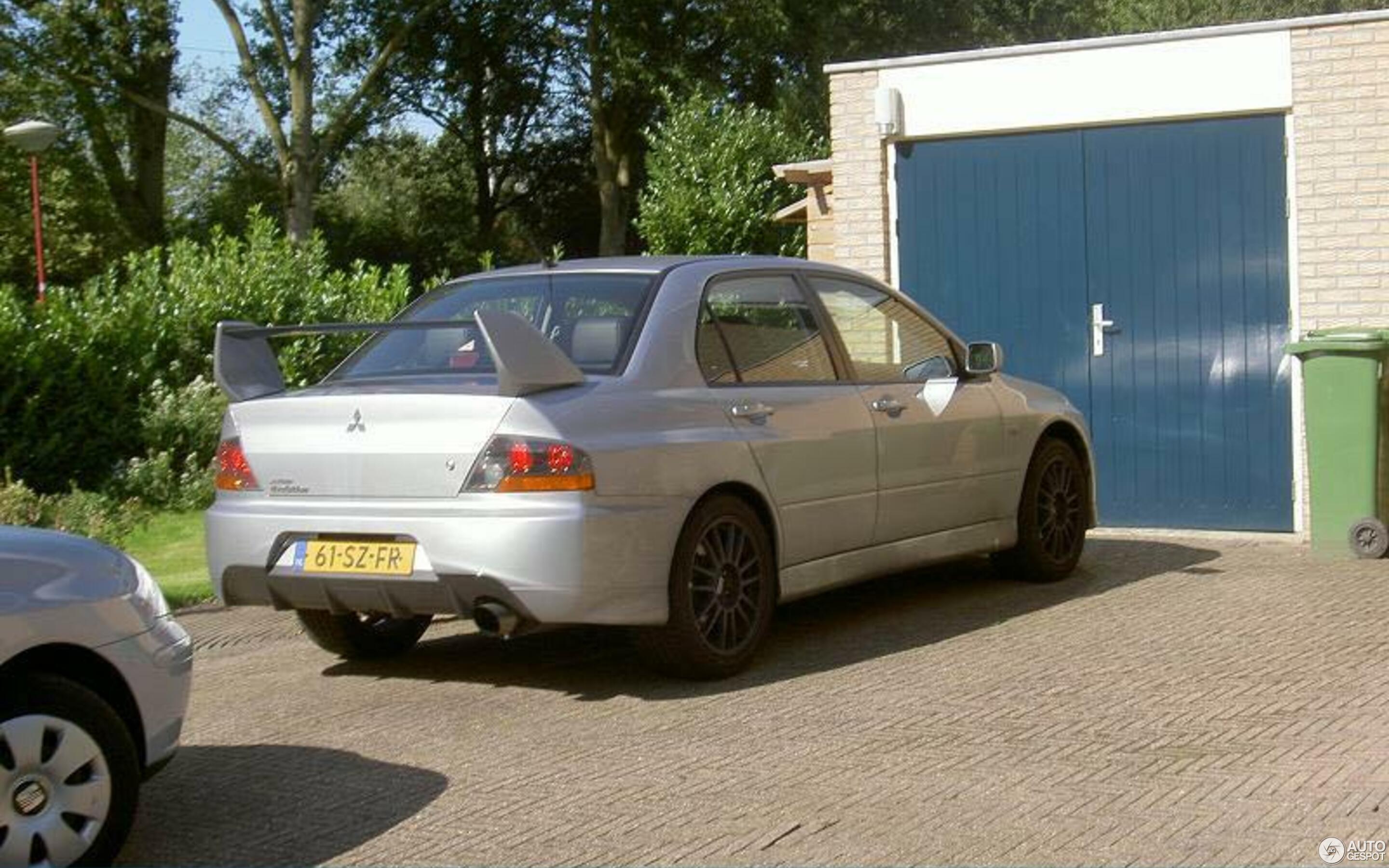 Mitsubishi Lancer Evolution IX