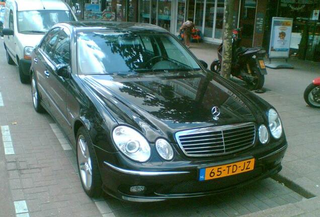 Mercedes-Benz E 55 AMG