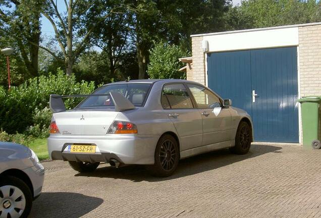 Mitsubishi Lancer Evolution IX