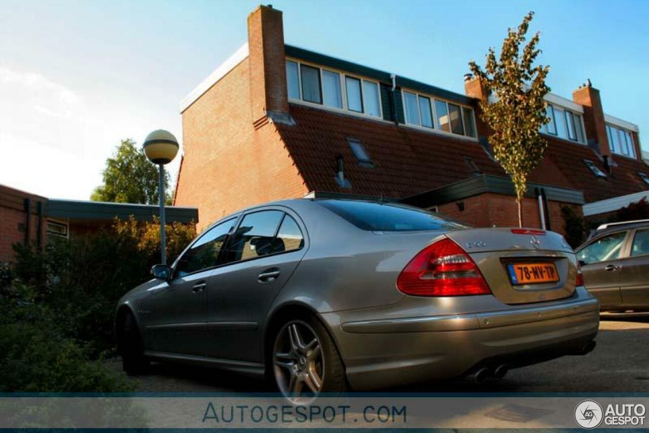 Mercedes-Benz E 55 AMG