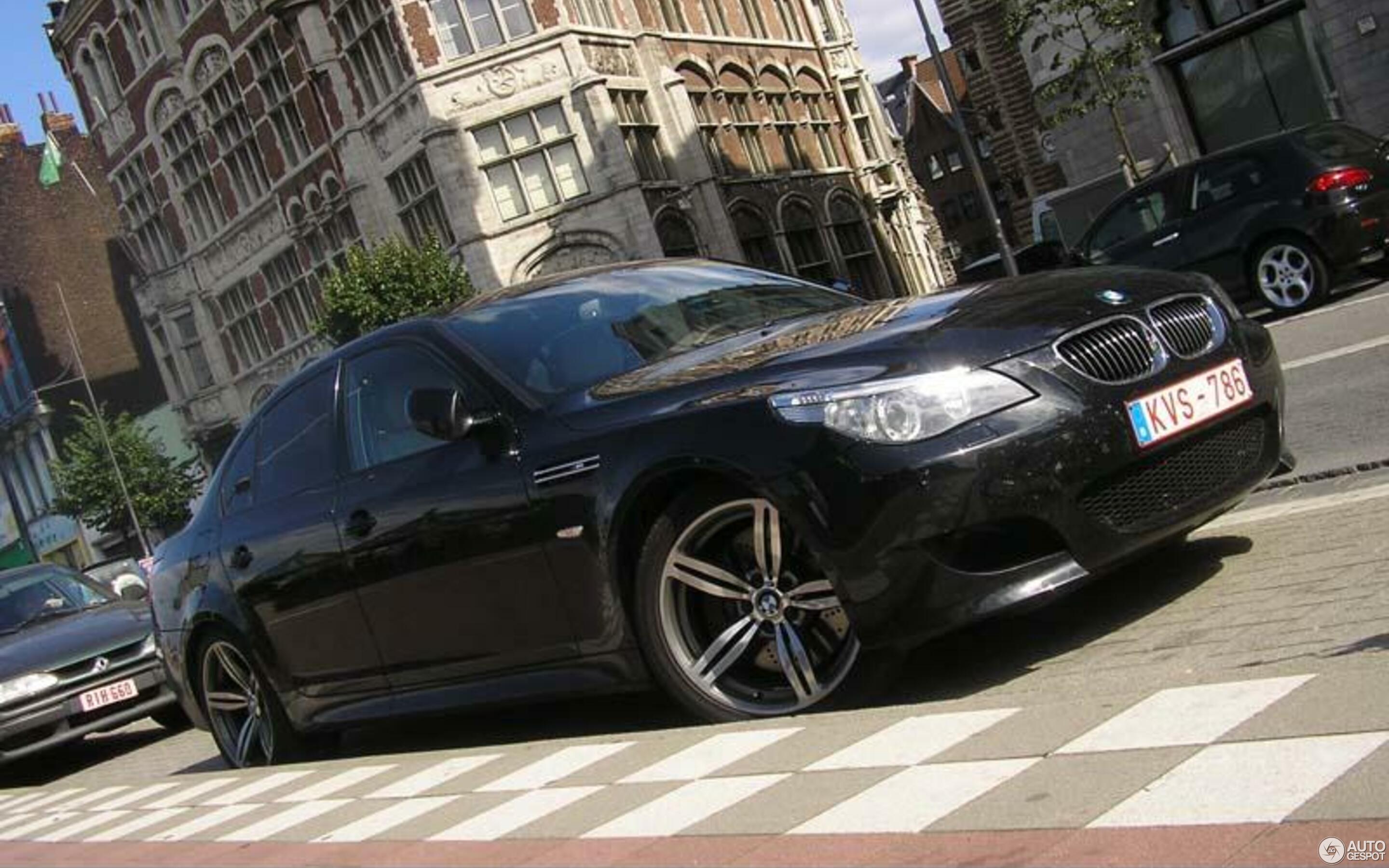 BMW M5 E60 2005