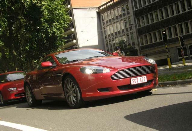 Aston Martin DB9