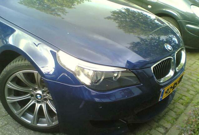 BMW M5 E60 2005