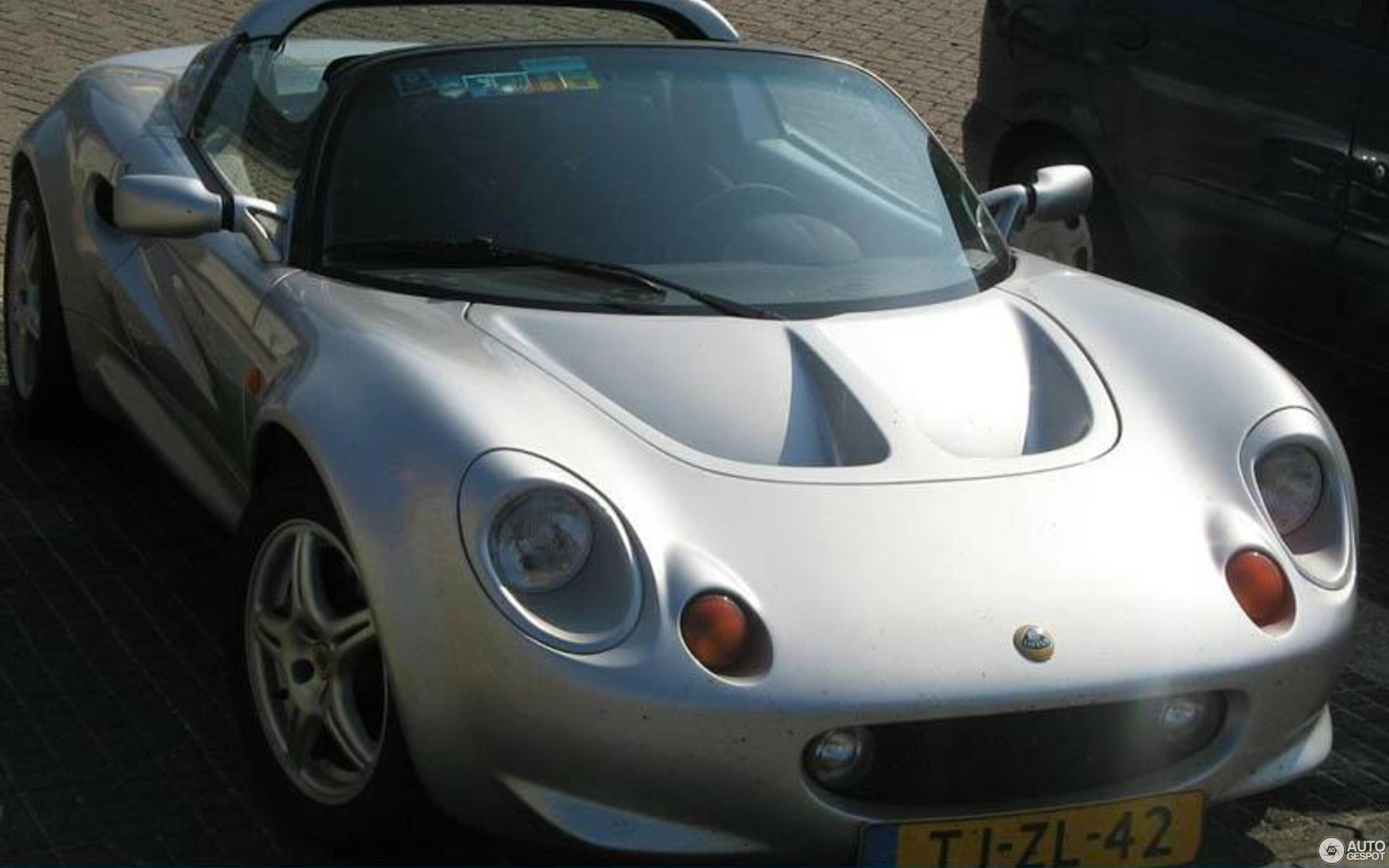 Lotus Elise S1