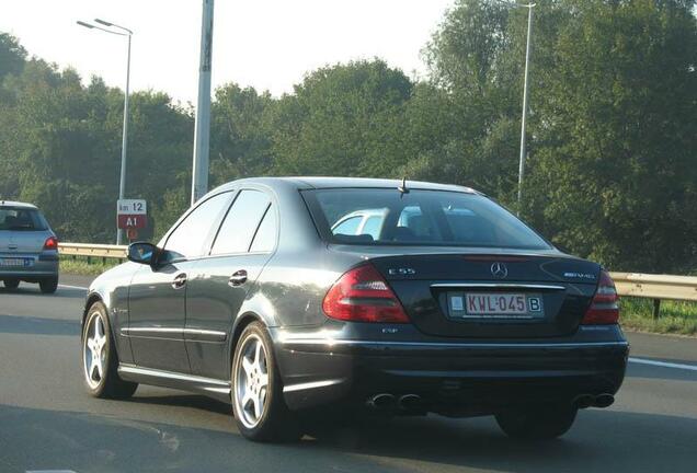 Mercedes-Benz E 55 AMG