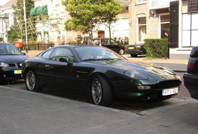 Aston Martin DB7