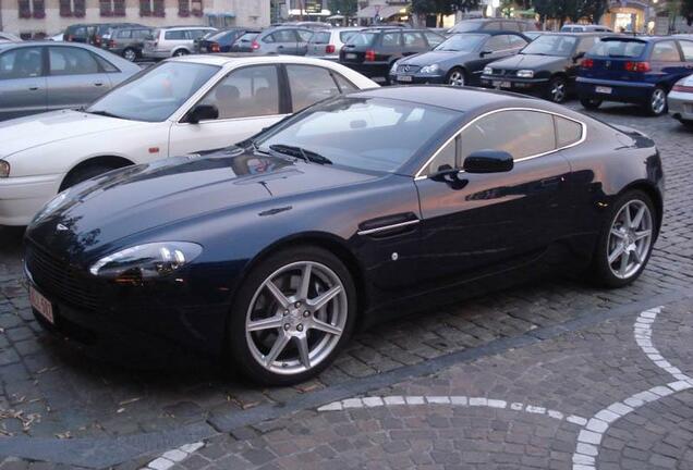 Aston Martin V8 Vantage