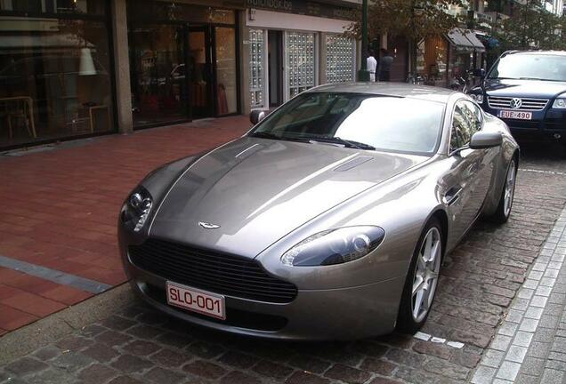 Aston Martin V8 Vantage