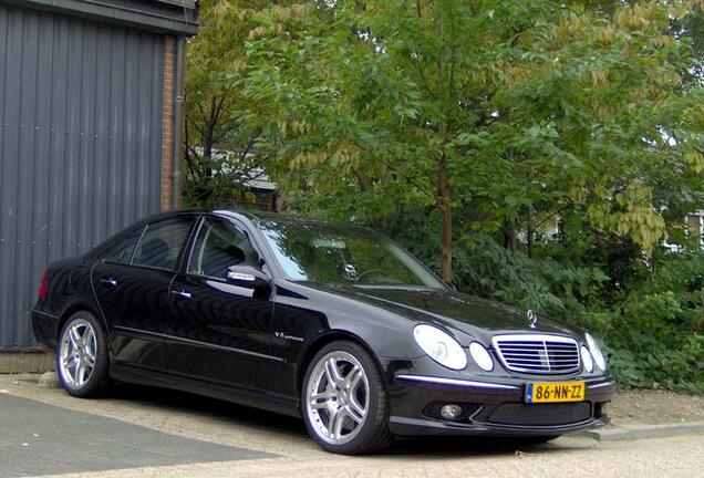 Mercedes-Benz E 55 AMG