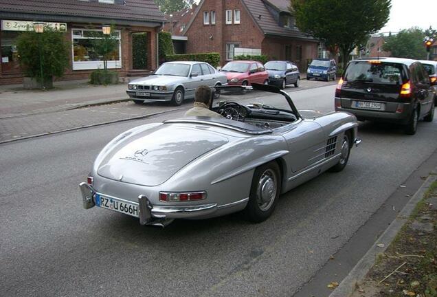 Mercedes-Benz 300SL Roadster