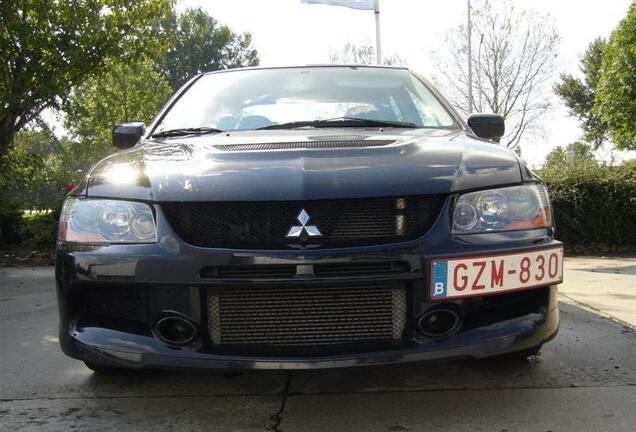 Mitsubishi Lancer Evolution IX FQ