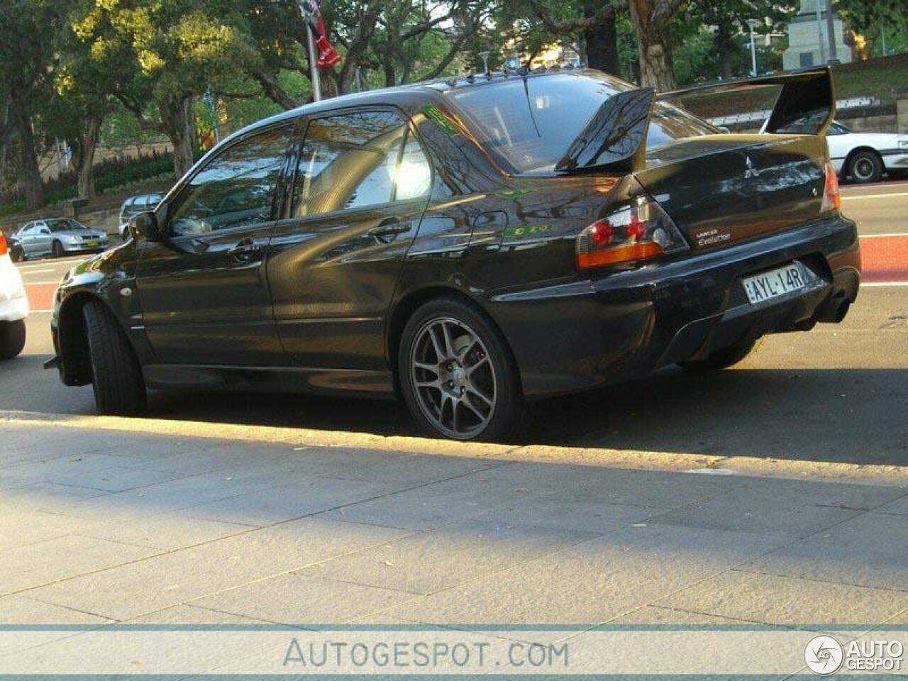 Mitsubishi Lancer Evolution IX FQ