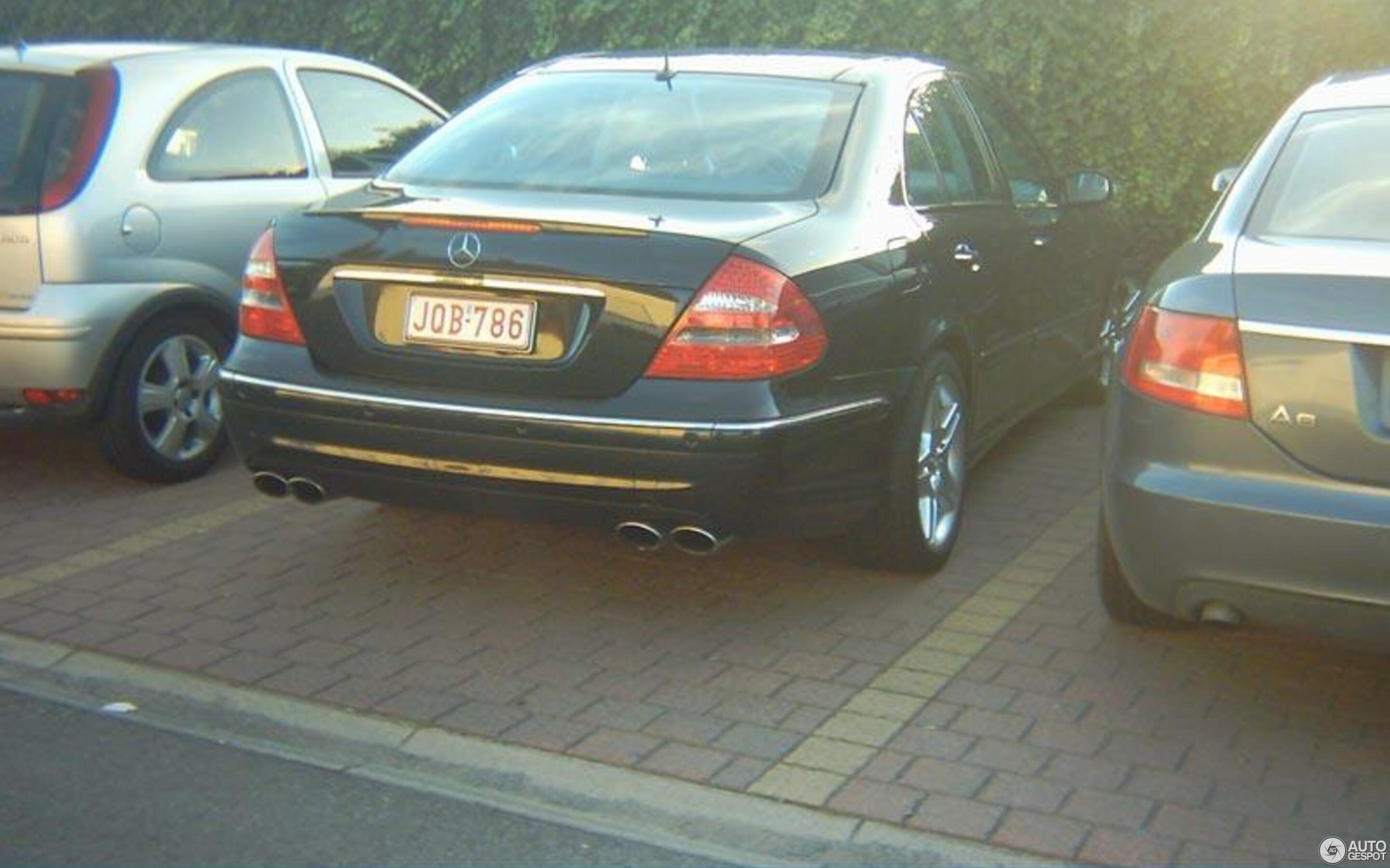 Mercedes-Benz E 55 AMG