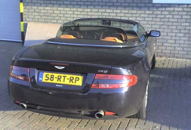 Aston Martin DB9 Volante