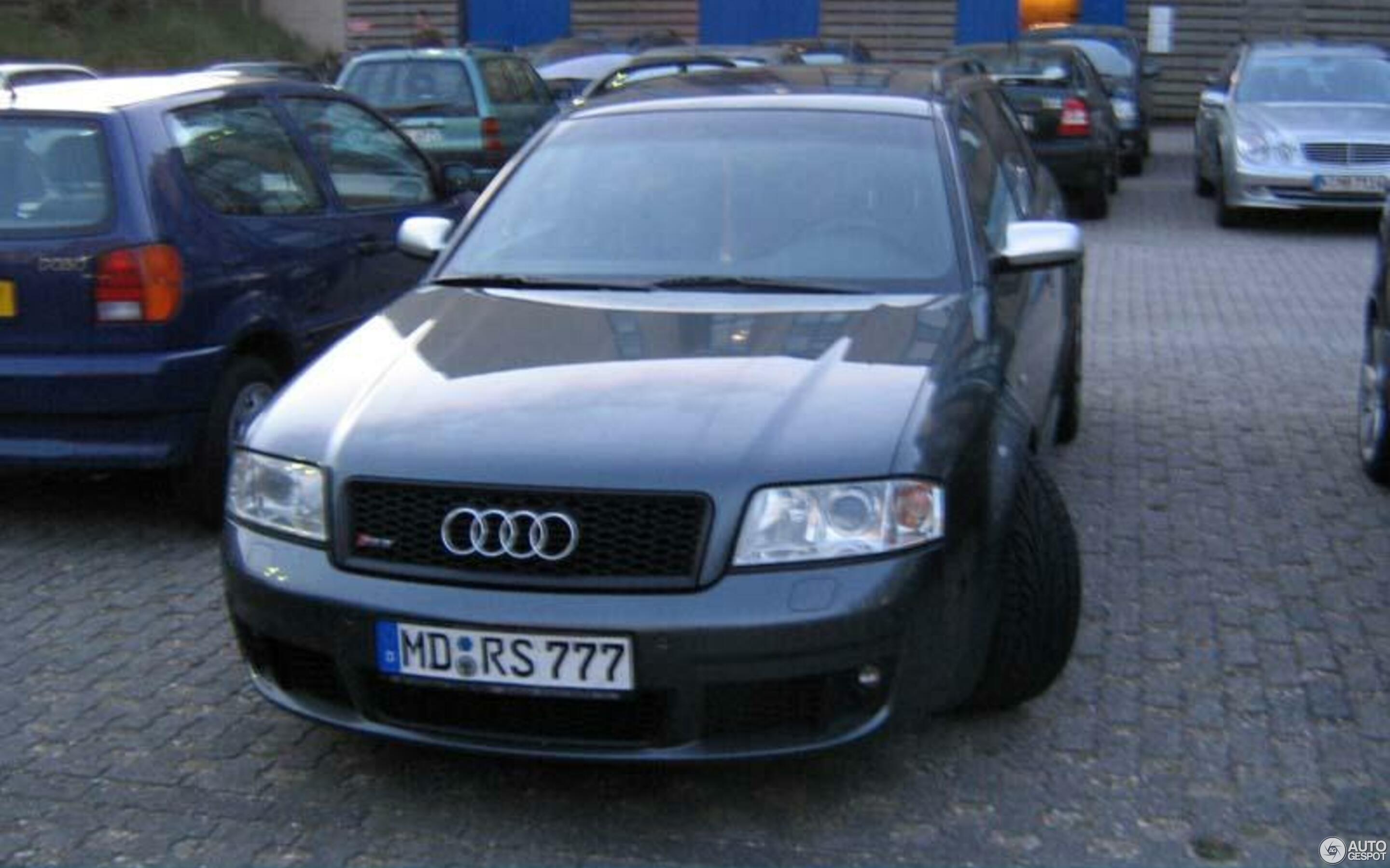 Audi RS6 Avant C5