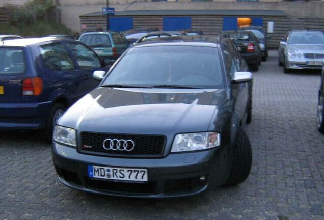 Audi RS6 Avant C5