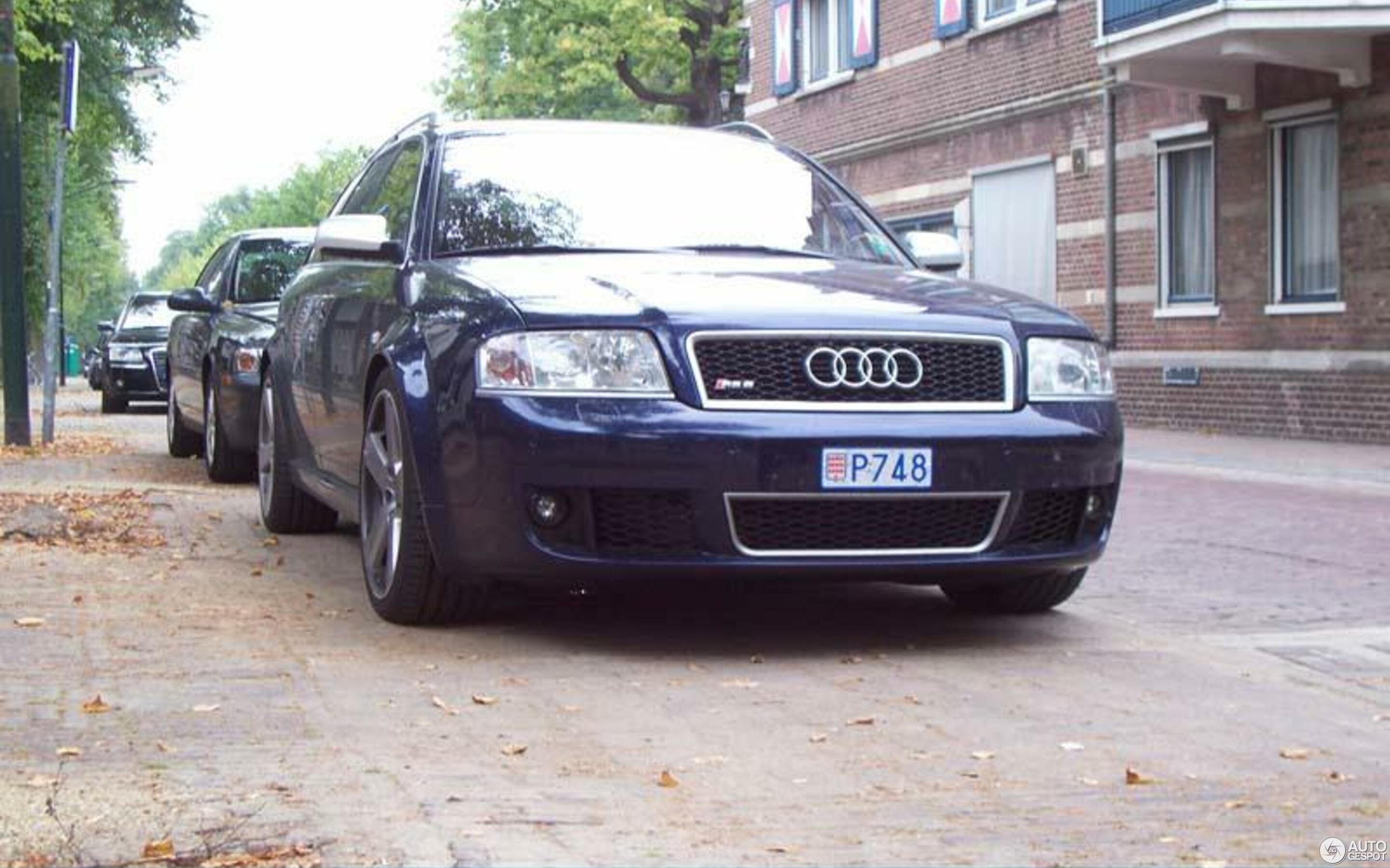 Audi RS6 Avant C5