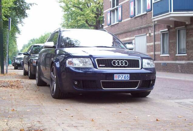 Audi RS6 Avant C5