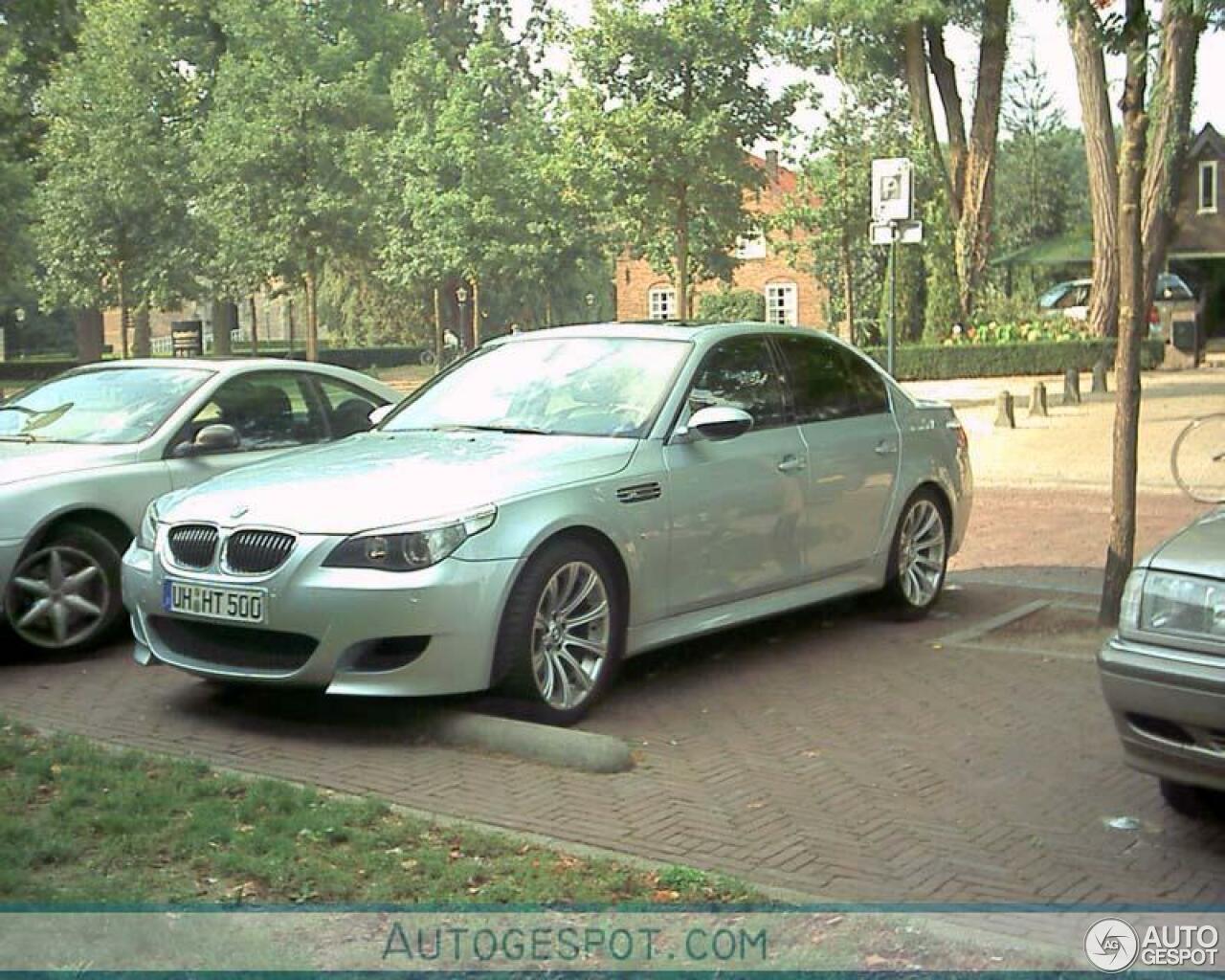 BMW M5 E60 2005